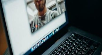 Mastering the Art of Juggling FaceTime and YouTube on Your MacBook