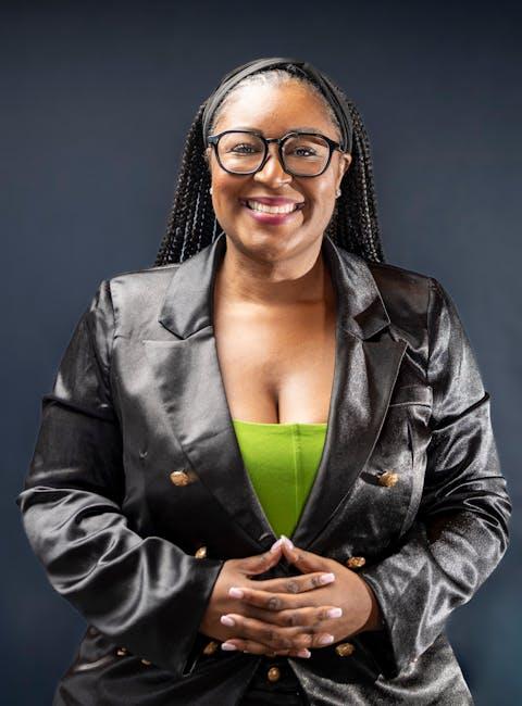 Ready to Go Full-Time? Subscriber Goals for YouTube Success!