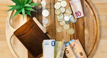 Money Moves: How 16-Year-Olds Are Cashing in on YouTube!