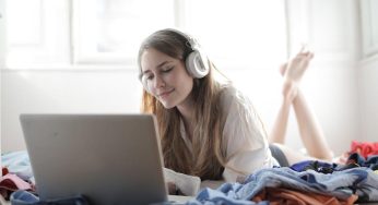 Stream Freely: Ditch YouTube’s Watch Confirmation Cues!