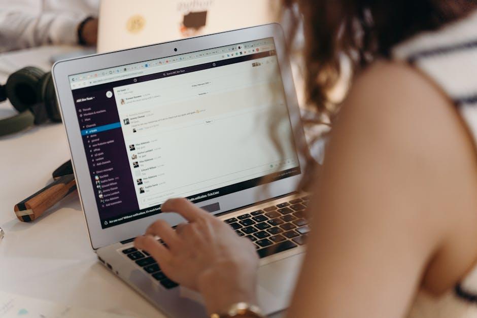 The‍ Lowdown on ⁢Browser Extensions: Your⁣ Secret Weapon Against Ads