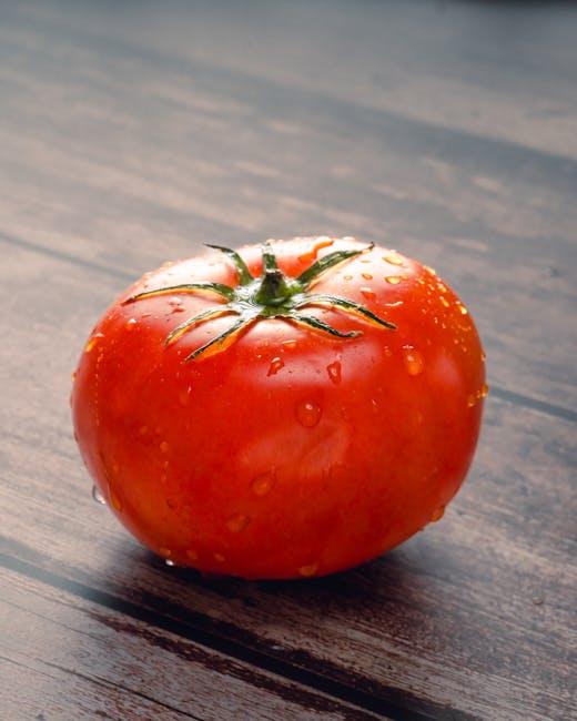 Unraveling ‍the‍ Art of Tomato Plant​ Trimming