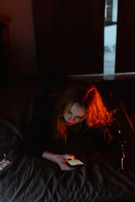 Keeping Your Audience Engaged: Why Default Live Chat Replay Matters