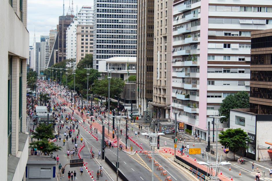 Building a Community: Engaging Your Audience Through Interaction